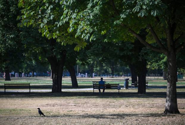 Zagreb: Toplinski val ispraznio zagrebačke ulice