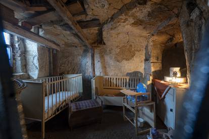 Pećinske kućice u Langensteinu podsjećaju na prave hobitske