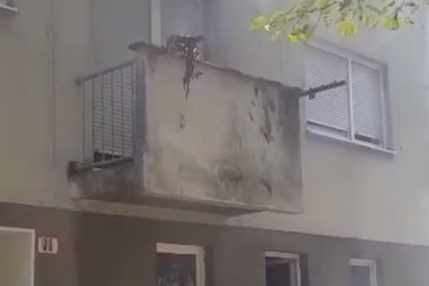 Po&zcaron;ar u Sisku