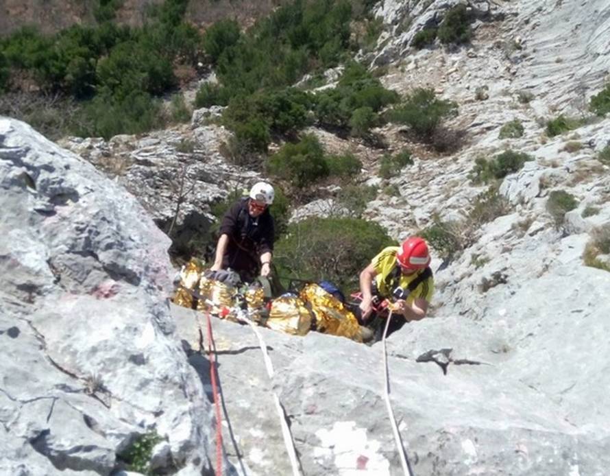 Akcija: GSS-ovci su spasili pastira iz kanjona Cetine