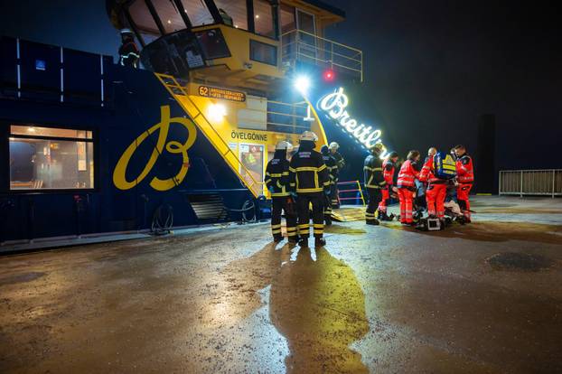 U Hamburgu se sudarila dva broda, ozlije?eno 11 osoba