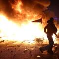 Prosvjedi po Europi. I Italija razmatra uvo&dstrok;enje policijskog sata: Trump okrivio migrante