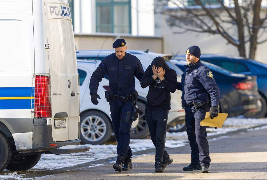 Vukovar: Privođenje Općinskom državnom odvjetnišvu osumnjičenih za napad na maloljetnike 