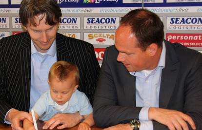 Nizozemski Venlo potpisao s dječakom od samo 18 mjeseci