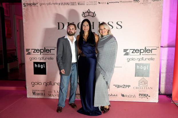 Zagreb: Poznati na modnoj reviji Duchess Womenswear