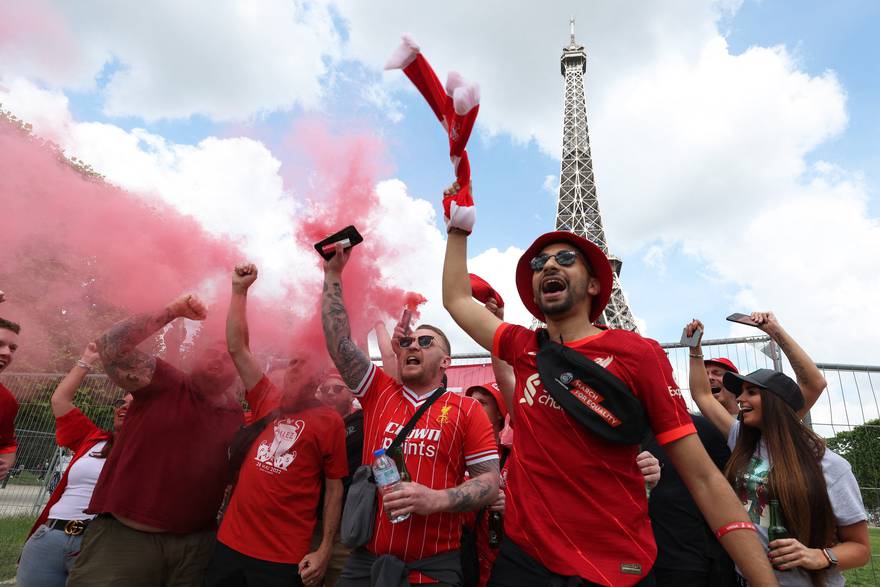 Liverpoolovi navijači u Parizu