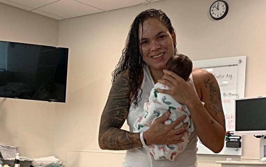 UFC lezbijski par dobio dijete: Amanda Nunes postala majka