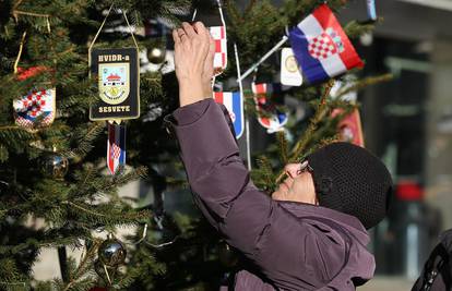 Branitelji ne odustaju: 'Ovdje smo i za Božić i Novu godinu'