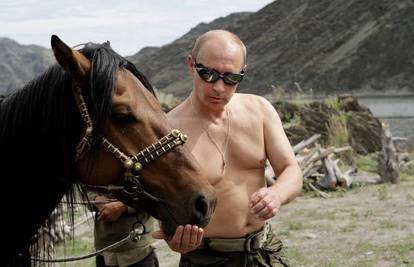 Putin logorovao u Sibiru i spavao pod vedrim nebom