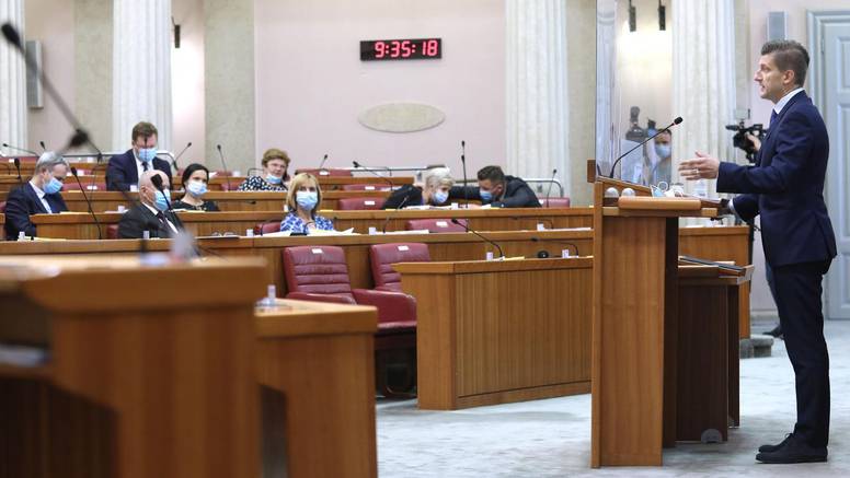 Sabor ide na najkraću stanku ikad, ali prvo  Zakon o obnovi...