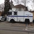 I policija dostavlja pitku vodu građanima Slavonskog Broda