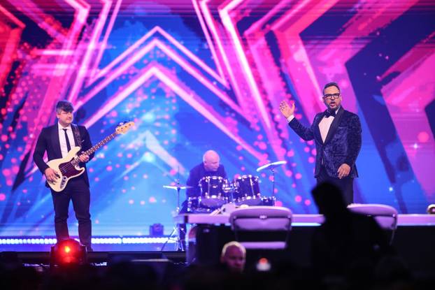 Zagreb: U Areni Zagreb pripreme pred veliko finale Supertalenta