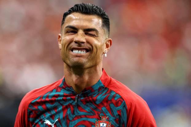 The Wider Image: The World Cup kicks off - in photos