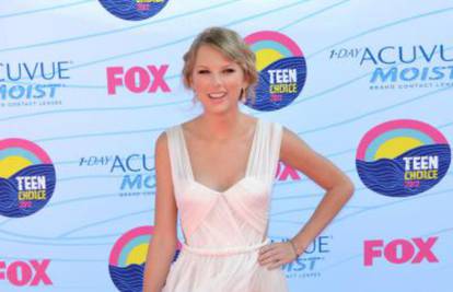 Teen Choice Awards: Taylor Swift trijumfirala je na dodjeli 