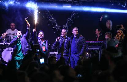 Sjajan doček Nove godine u Koprivnici: 'Nikad toliko ljudi'