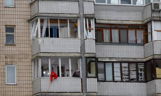 Ruski napad ostavio tisu&cacute;e bez grijanja u Kijevu, 300.000 ljudi u Odesi bez struje i vode