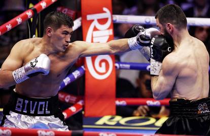 Dmitrij Bivol se revanširao Beterbijevu i postao apsolutni prvak poluteške kategorije!