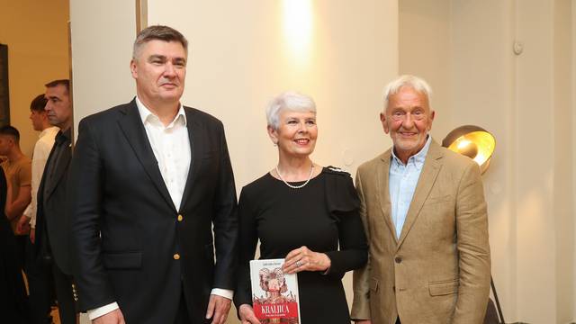Zagreb: Predstavljena knjiga Jadranke Kosor 'Kraljica'