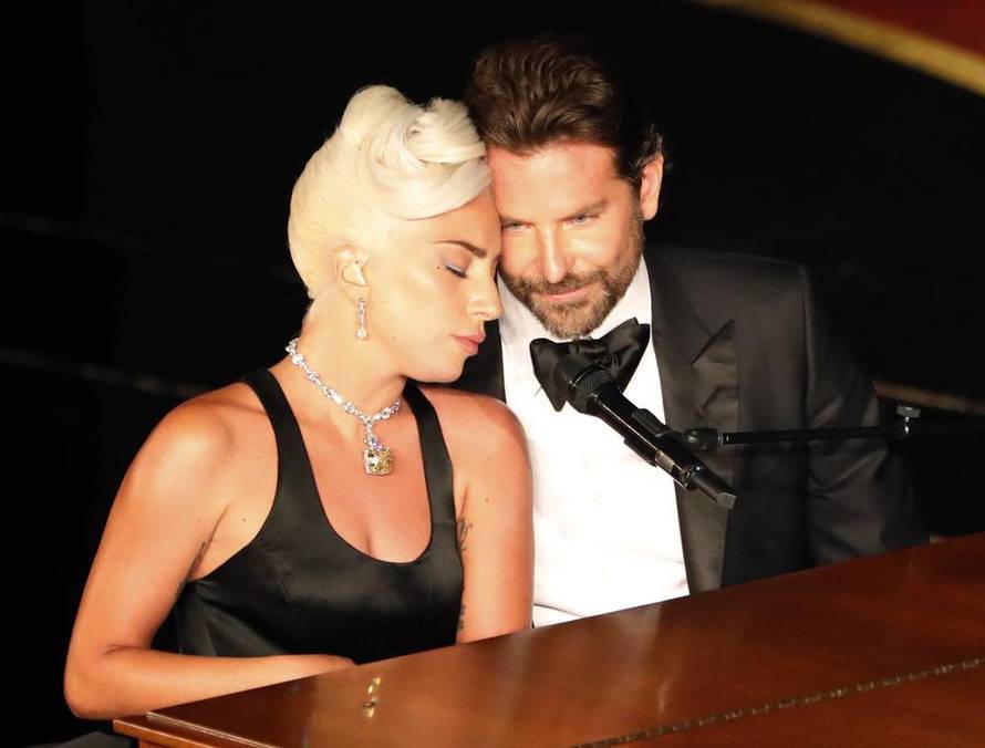 Hit na internetu: Lady GaGa i Bradley 'otpjevali' Čavoglave