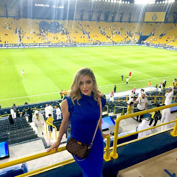 FOTO Naša prekrasna novinarka zaljubila se u ikonu Reala. Brak im je kao iz bajke, dobili i sina