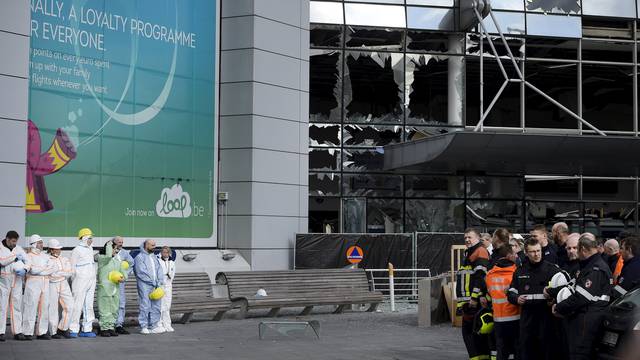 Zračna luka ostaje zatvorena, napadača optužili za terorizam