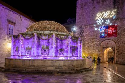 FOTO Prekrasni Dubrovnik još je ljepši u vrijeme uoči Božića