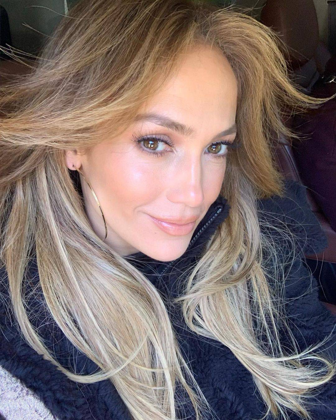 J.Lo 'zapalila' Instagram: U mini bodiju izbacila pozadinu i grudi