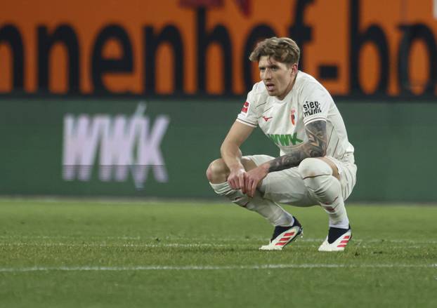 FC Augsburg vs. VfB Stuttgart, 16. Spieltag;