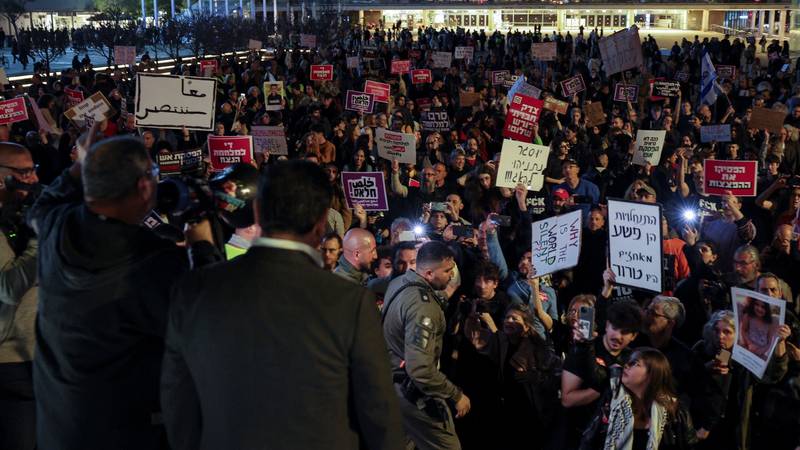 Policija je ugušila antiratni prosvjed u Tel Avivu: Stotine ljudi poslalo brojne poruke