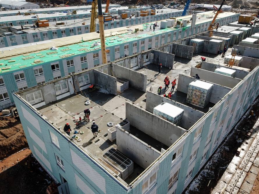 New hospital for coronavirus patients under construction in Moscow