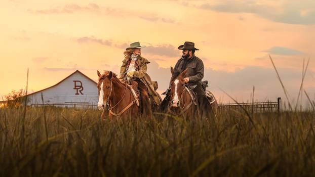DUTTON_RANCH-SERIES-LMK106-15
