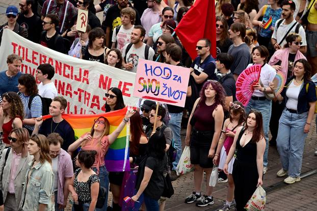 Zagreb: 25. Povorka ponosa LGBTIQ zajednice "Korak po korak, iskorak!"