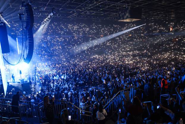 Zagreb: Koncert Plavog Orekstra u Areni