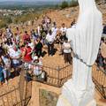 Tisuće vjernika iz cijelog svijeta stiglo u Međugorje na 40. obljetnicu Gospinih ukazanja