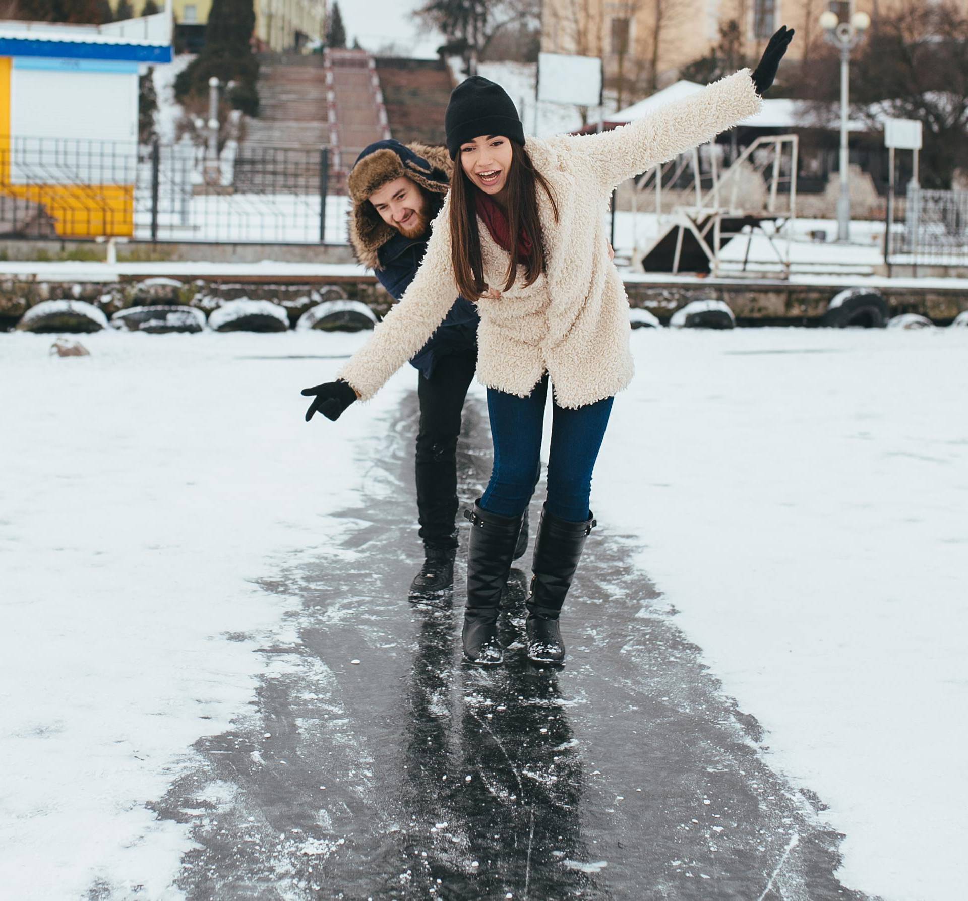 Evo kako hodati po ledu, a pri tom izbjeći rizik od pada i loma