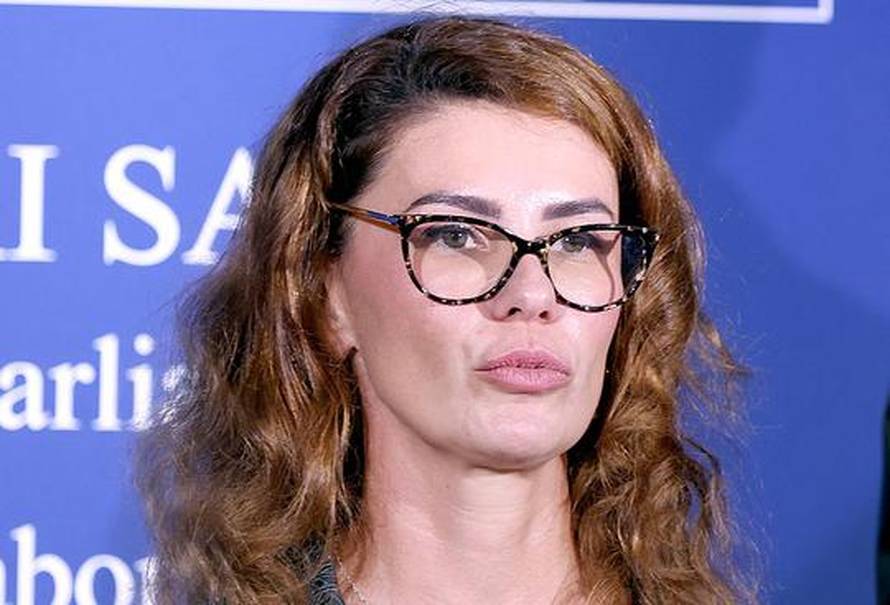 Zagreb: Ivan Penava predstavio je Vlatku Vukelic kao novu clanicu Domovinskog pokreta