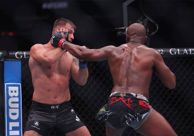 MMA: UFC 309 - Jones vs Miocoic