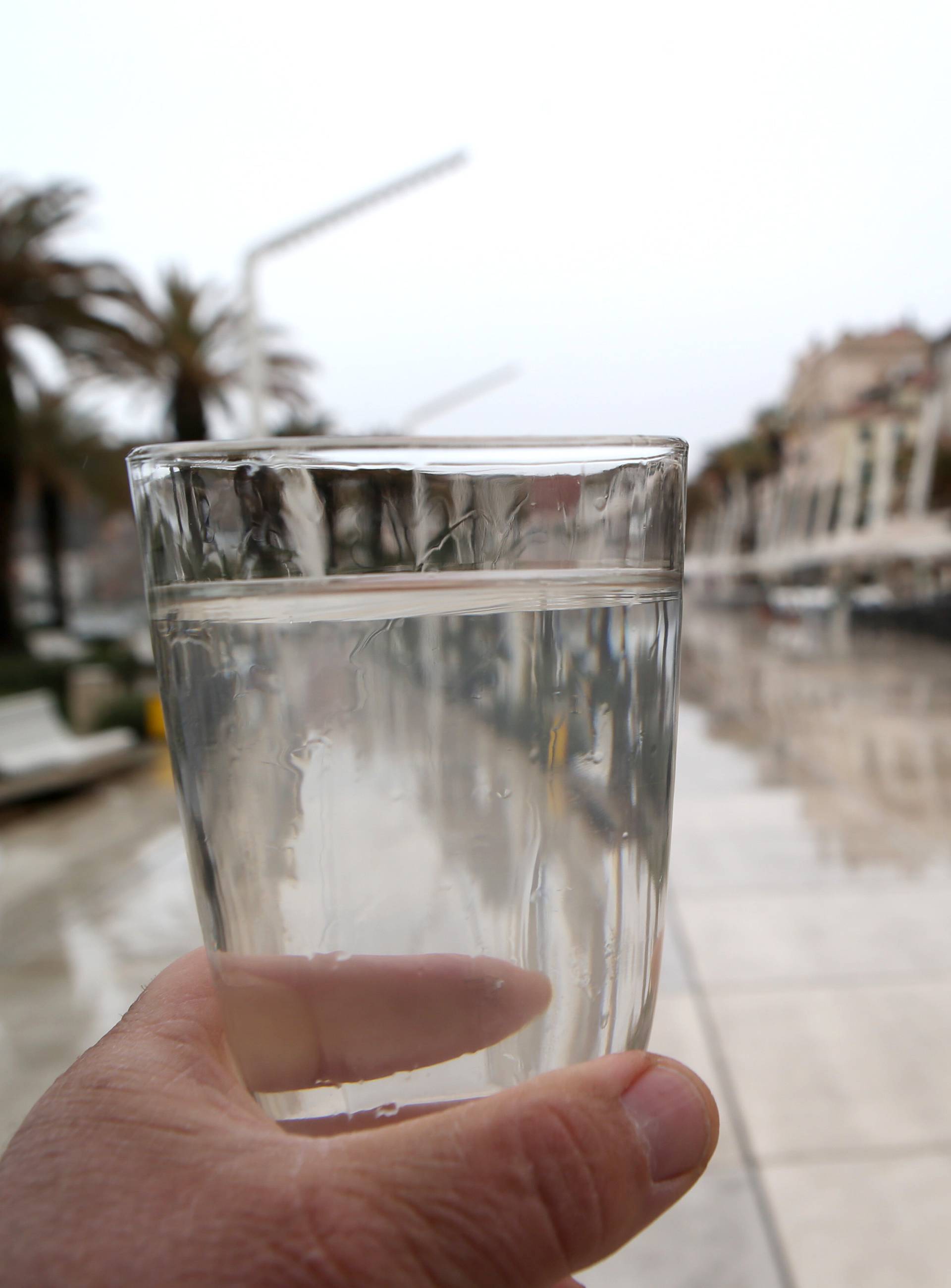 Voda na području Splita nije zamućena, može se koristiti