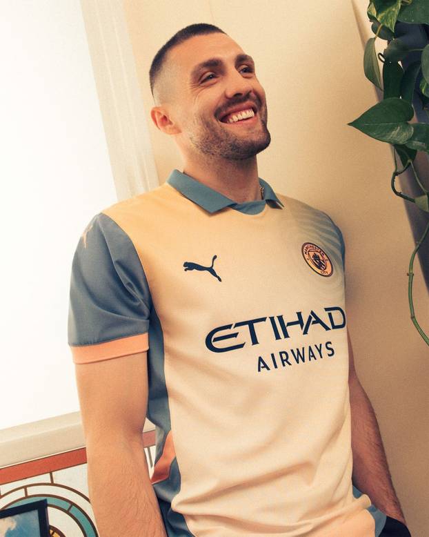 FOTO Mateo Kovačić promijenio imidž: 'Kova, nova frizura gori'