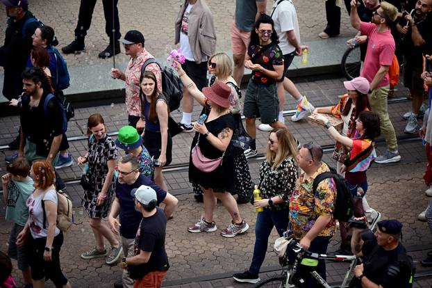 Zagreb: 25. Povorka ponosa LGBTIQ zajednice "Korak po korak, iskorak!"