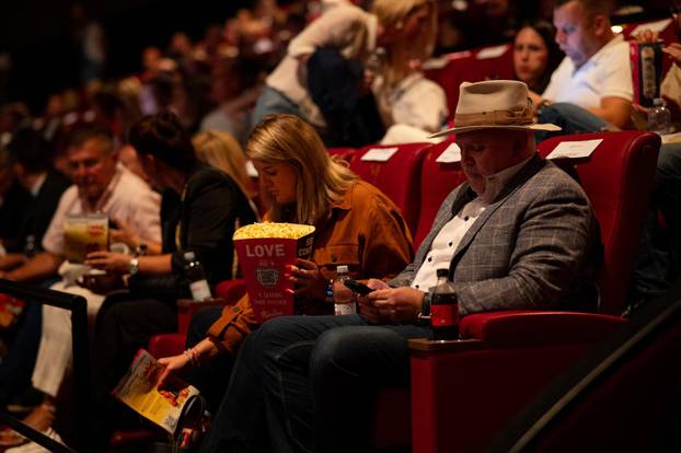 Zagreb: Premijera filma "Taxi ljubav"