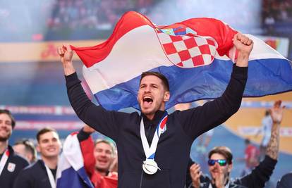 'Uhvatili smo Francuze u mašinu pa je Dule rekao jednu stvar. Sigurdsson? Počeo je i vikati...'