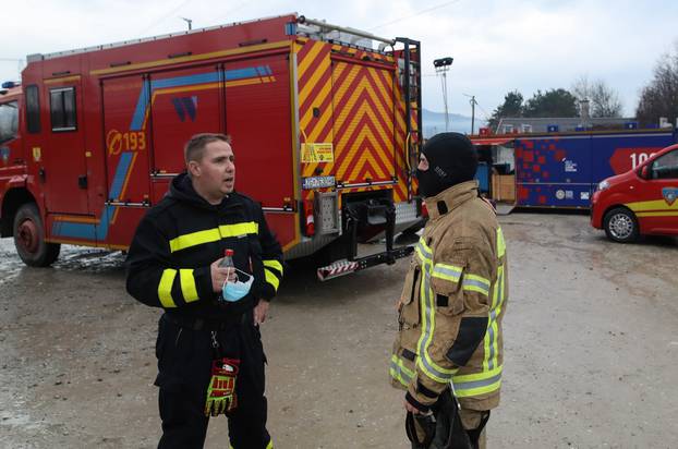 Vatrogasac iz Berlina pomaže u sanaciji Petrinje nakon potresa