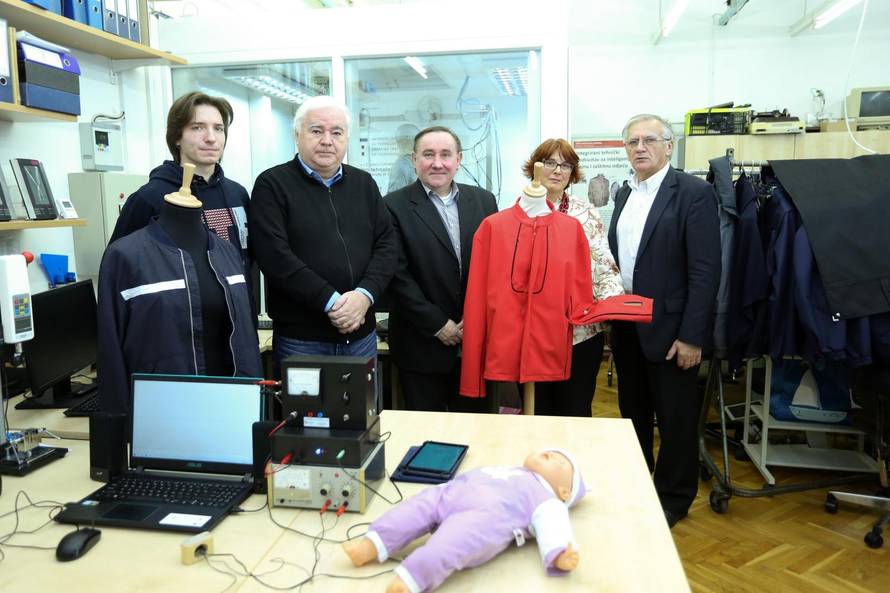 Ekskluzivno! Pametna jakna - hrvatski izum protiv demencije