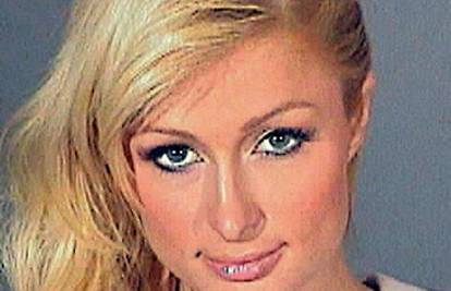 Našminkana Paris Hilton pozirala za policijski dosje