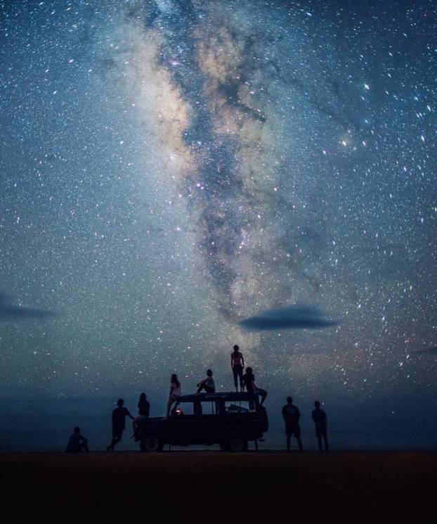 FOTO Lijepa Chelsea očarala je milijune fantastičnim fotkama sa svojih putovanja