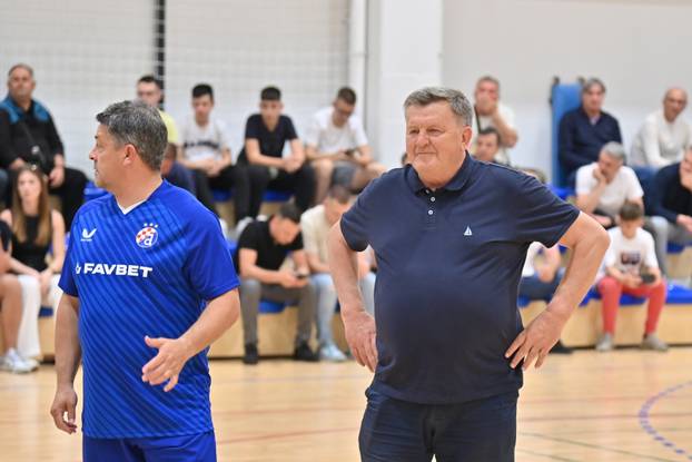 Makarska: Donatorska utakmica veterana Hajduk - Dinamo za Mladena Bartolovića