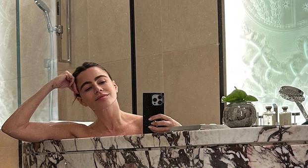 FOTO Ona obožava nositi tange, bez obzira na svoje godine! Evo kako se mijenjala Sofia Vergara