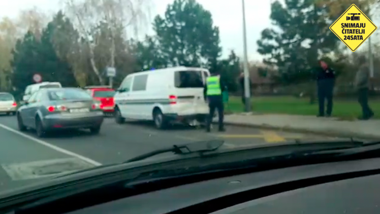 Sudarila se dva kombija i auto u Zagrebu, poginuo muškarac