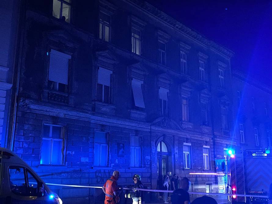 Vatrogasci su objavili snimku dolaska na intervenciju požara u Zagrebu: 'Ljudi unutra vrištali'